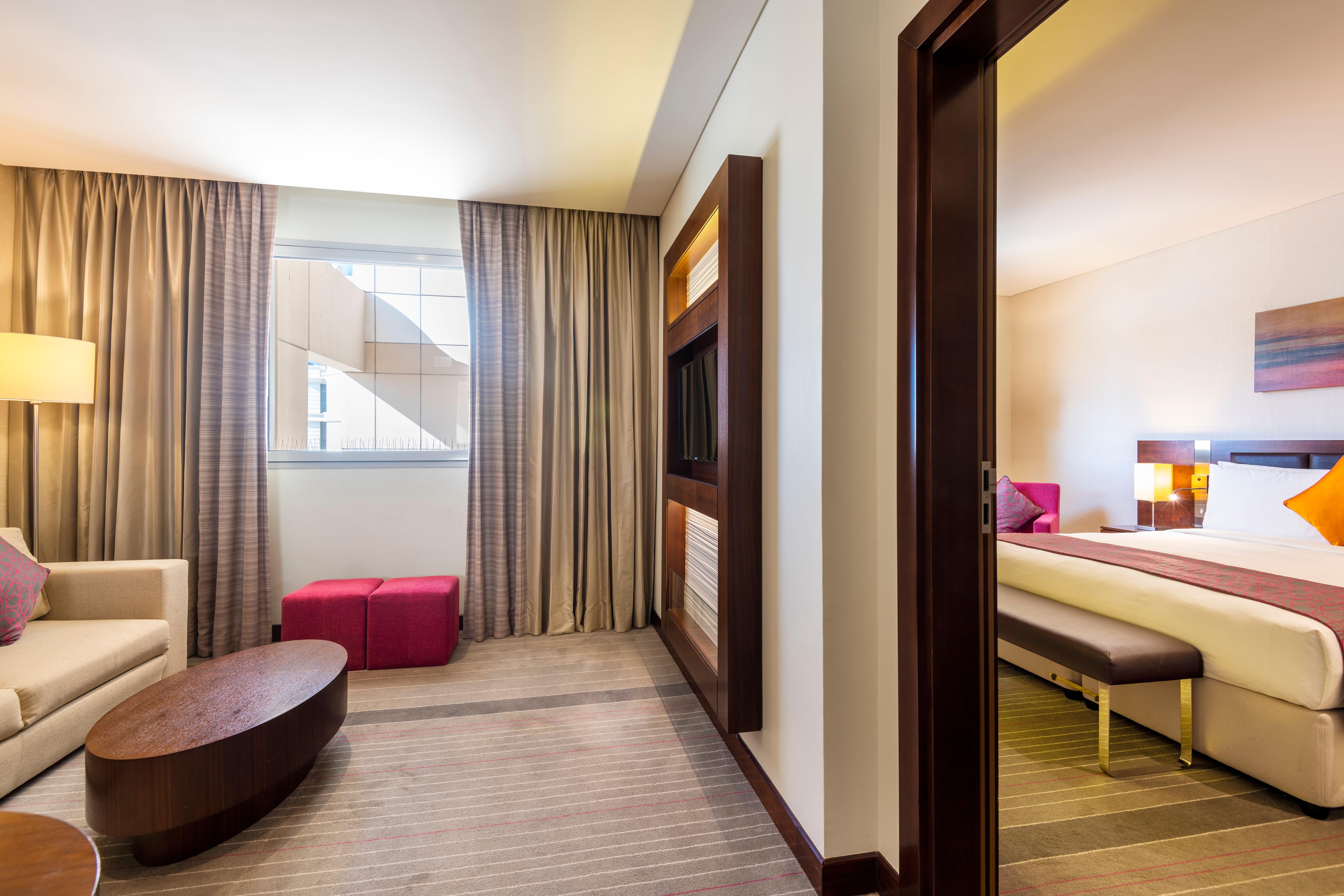Hotel Al Madinah Holiday Mascate Esterno foto