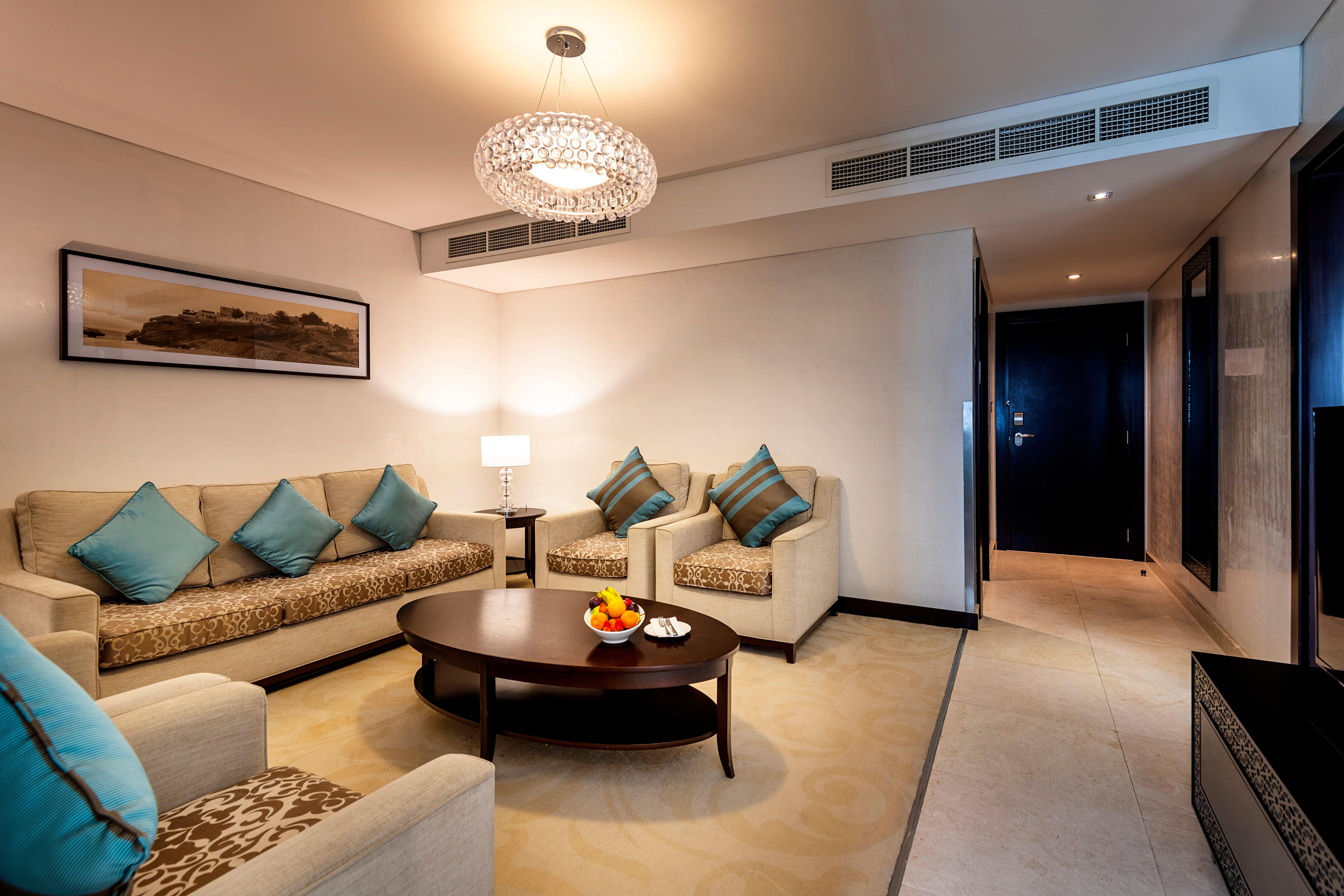 Hotel Al Madinah Holiday Mascate Esterno foto